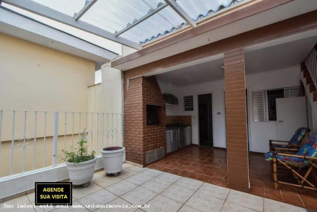 Imagem Casa com 4 Quartos à Venda, 160 m² em Interlagos - São Paulo
