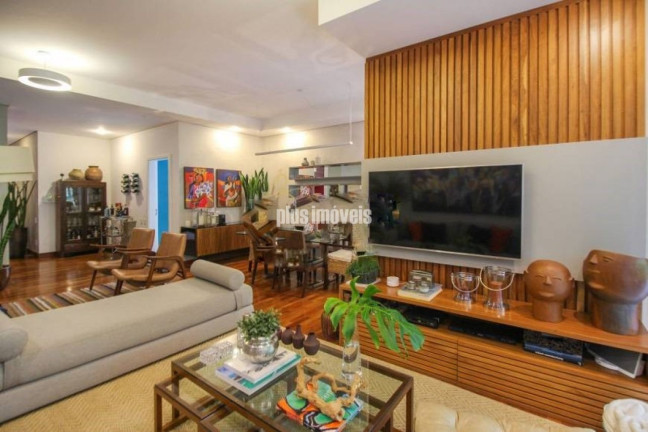 Imagem Casa com 4 Quartos à Venda, 309 m² em Cidade Jardim - São Paulo Imagem Casa com 4 Quartos à Venda, 309 m² em Cidade Jardim - São Paulo