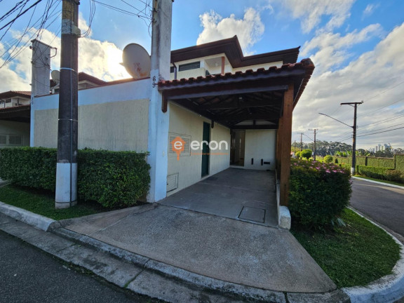 Casa com 3 Quartos à Venda, 100 m²