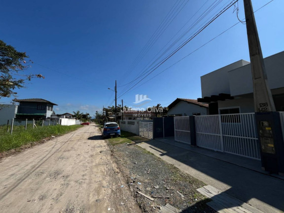 Imagem Casa com 3 Quartos à Venda, 90 m² em Barra Do Sai - Itapoá