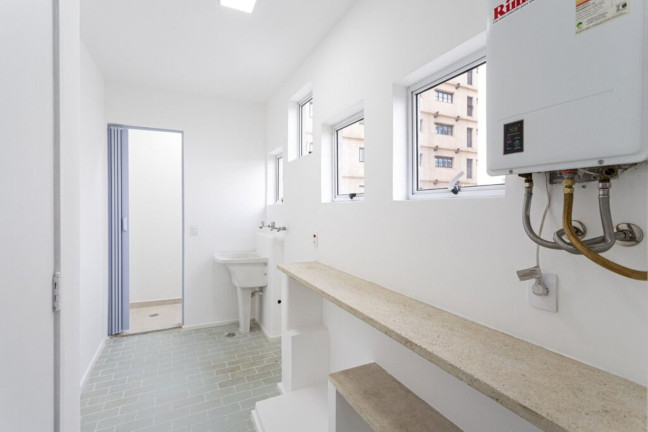 Imagem Apartamento com 3 Quartos à Venda, 126 m² em Jardim Europa - São Paulo