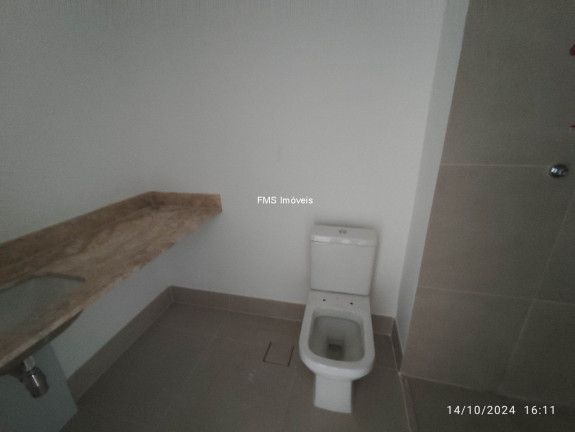 Imagem Imóvel com 1 Quarto à Venda, 61 m² em Moema - São Paulo Imagem Imóvel com 1 Quarto à Venda, 61 m² em Moema - São Paulo