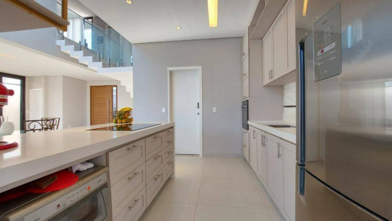 Imagem Casa com 3 Quartos à Venda, 300 m² em Campos Do Conde Versailles - Tremembé Imagem Casa com 3 Quartos à Venda, 300 m² em Campos Do Conde Versailles - Tremembé