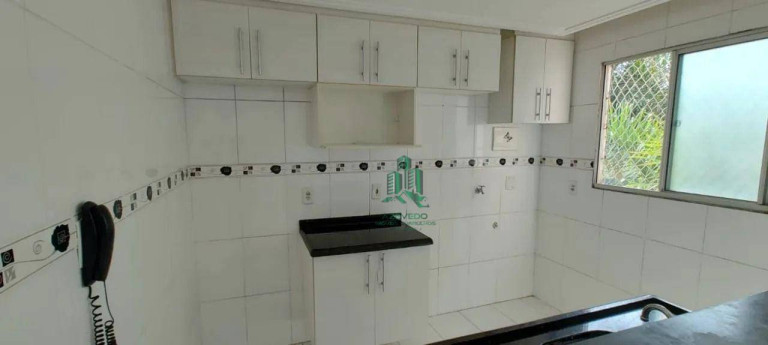 Imagem Apartamento com 2 Quartos à Venda, 42 m² em água Chata - Guarulhos