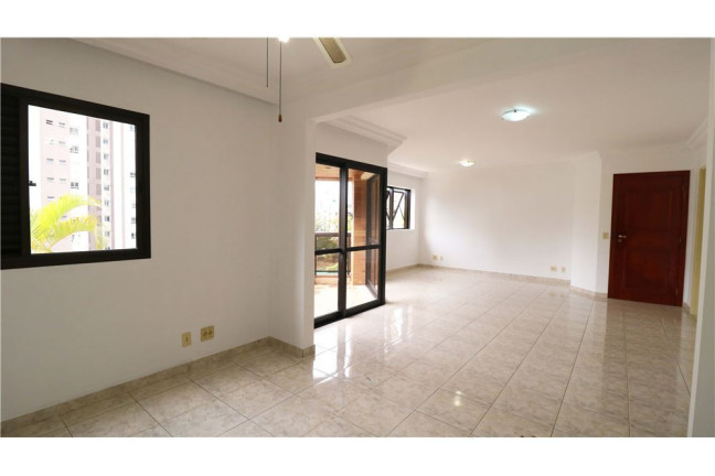 Imagem Imóvel com 4 Quartos à Venda, em Vila Suzana - São Paulo Imagem Imóvel com 4 Quartos à Venda, em Vila Suzana - São Paulo