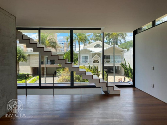 Imagem Casa com 4 Quartos à Venda, 500 m² em Praia Brava De Itajaí - Itajaí Imagem Casa com 4 Quartos à Venda, 500 m² em Praia Brava De Itajaí - Itajaí