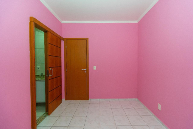 Imagem Casa com 3 Quartos à Venda, 260 m² em Cidade Industrial - Curitiba Imagem Casa com 3 Quartos à Venda, 260 m² em Cidade Industrial - Curitiba