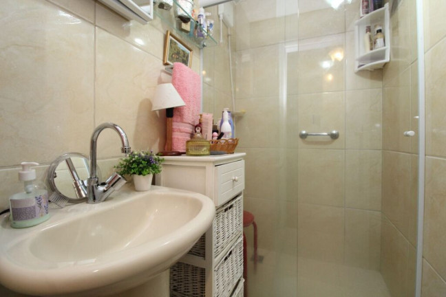 Imagem Apartamento com 2 Quartos à Venda, 61 m² em Santa Cecília - Porto Alegre Imagem Apartamento com 2 Quartos à Venda, 61 m² em Santa Cecília - Porto Alegre