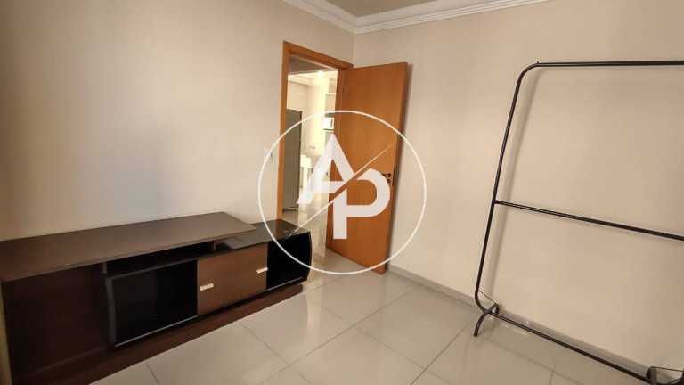 Imagem Apartamento com 2 Quartos à Venda, 68 m² em Centro - Ponta Grossa