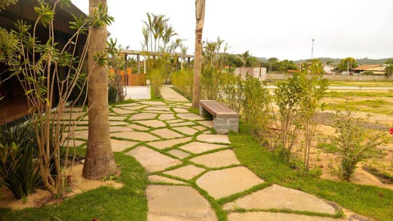 Imagem Terreno à Venda, 198 m² em Praia Do Rosa - Imbituba