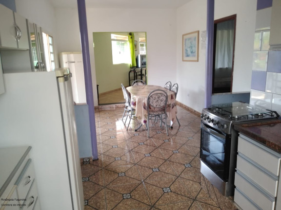 Imagem Imóvel com 6 Quartos à Venda, 300 m² em Laranjeiras - Caldas Imagem Imóvel com 6 Quartos à Venda, 300 m² em Laranjeiras - Caldas