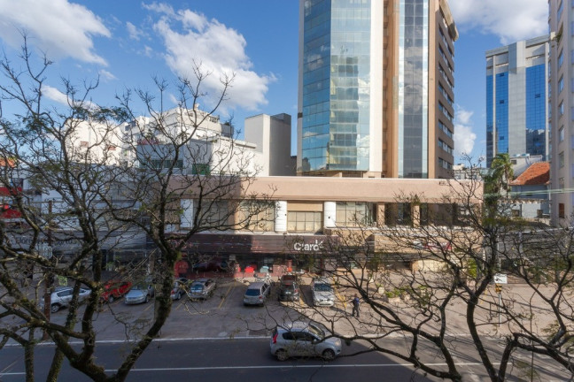 Imagem Apartamento com 3 Quartos à Venda, 231 m² em Moinhos De Vento - Porto Alegre Imagem Apartamento com 3 Quartos à Venda, 231 m² em Moinhos De Vento - Porto Alegre