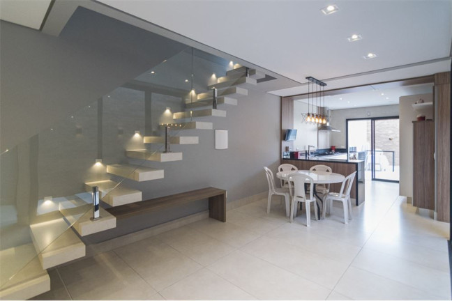Imagem Casa com 3 Quartos à Venda, 185 m² em Vila Curuçá - Santo André