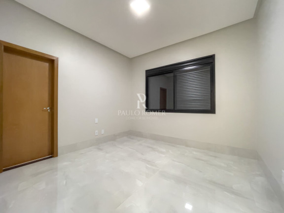 Imagem Casa com 4 Quartos à Venda, 224 m² em Residencial Goiânia Golfe Clube - Goiânia Imagem Casa com 4 Quartos à Venda, 224 m² em Residencial Goiânia Golfe Clube - Goiânia