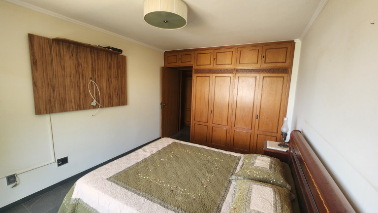 Imagem Apartamento com 3 Quartos à Venda, 145 m² em Centro - Serra Negra Imagem Apartamento com 3 Quartos à Venda, 145 m² em Centro - Serra Negra