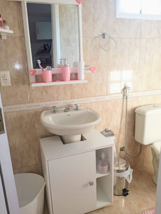 Imagem Casa com 2 Quartos à Venda, 110 m² em Albuquerque - Teresópolis