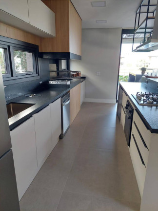 Imagem Casa com 5 Quartos à Venda, em Xangri-lá Imagem Casa com 5 Quartos à Venda, em Xangri-lá