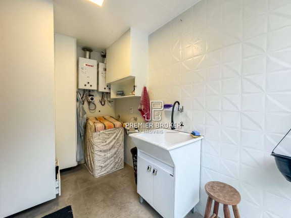 Imagem Casa com 3 Quartos à Venda, 200 m² em Albuquerque - Teresópolis Imagem Casa com 3 Quartos à Venda, 200 m² em Albuquerque - Teresópolis