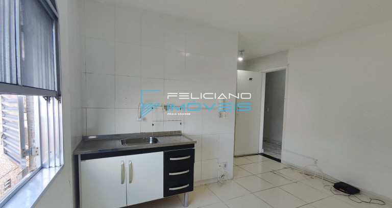 Kitnet com 1 Quarto à Venda, 19 m² em Ocian - Praia Grande