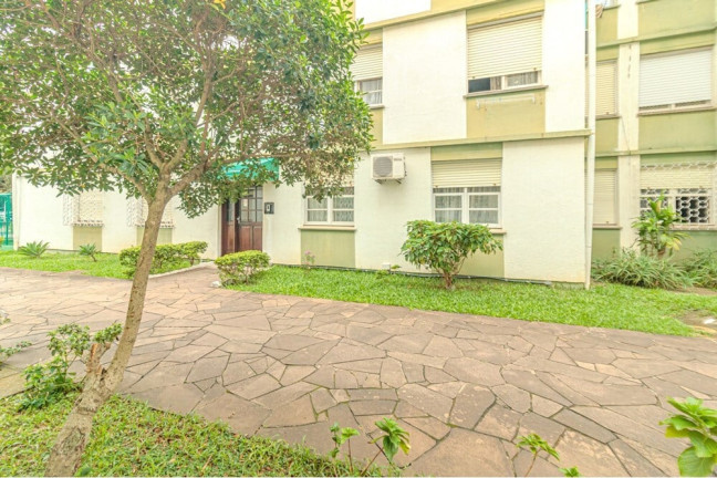 Imagem Imóvel com 2 Quartos à Venda, 48 m² em Santa Maria Goretti - Porto Alegre Imagem Imóvel com 2 Quartos à Venda, 48 m² em Santa Maria Goretti - Porto Alegre