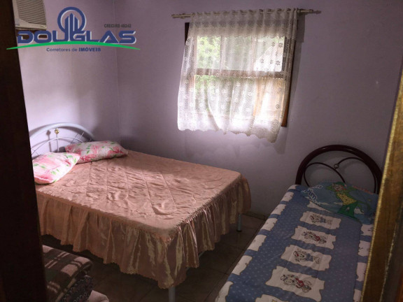 Imagem Casa com 2 Quartos à Venda, 3.240 m² em águas Claras - Viamão