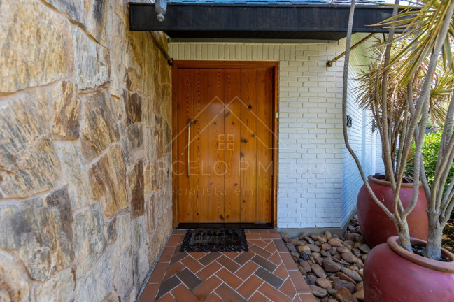 Imagem Sobrado com 4 Quartos à Venda, em Chácaras Alpina - Valinhos Imagem Sobrado com 4 Quartos à Venda, em Chácaras Alpina - Valinhos