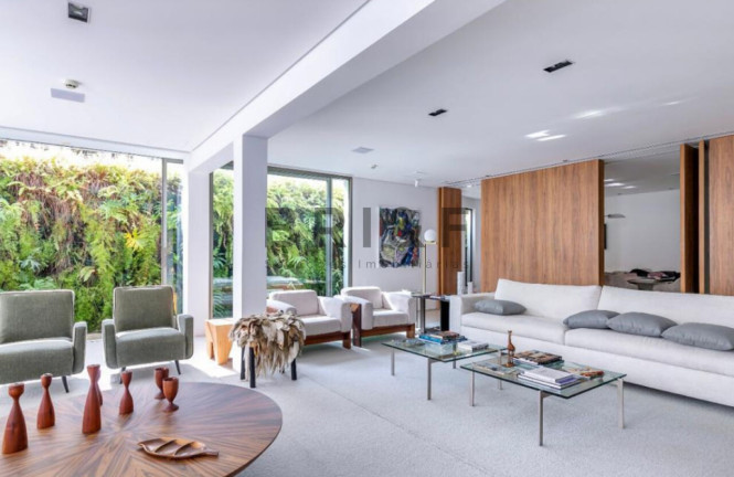 Imagem Casa com 5 Quartos à Venda, 700 m² em Brooklin - São Paulo Imagem Casa com 5 Quartos à Venda, 700 m² em Brooklin - São Paulo