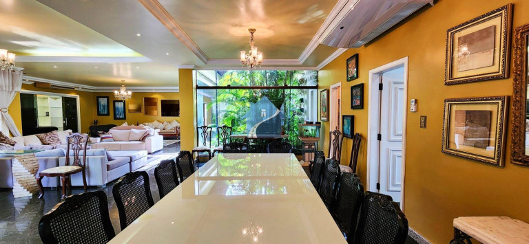 Imagem Casa com 4 Quartos à Venda, 600 m² em Parque 10 De Novembro - Manaus Imagem Casa com 4 Quartos à Venda, 600 m² em Parque 10 De Novembro - Manaus