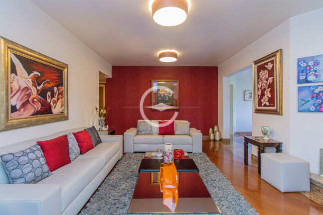 Imagem Apartamento com 4 Quartos à Venda, 206 m² em Vila Uberabinha - São Paulo