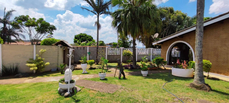 Imagem Casa com 4 Quartos à Venda, 970 m² em Jardim Centenário - Atibaia Imagem Casa com 4 Quartos à Venda, 970 m² em Jardim Centenário - Atibaia