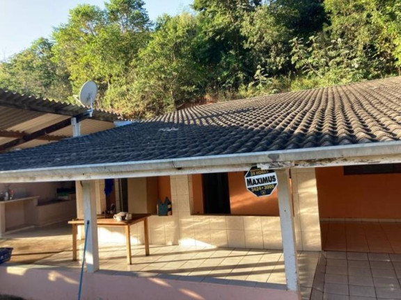 Imagem Chácara com 2 Quartos à Venda, 180 m² em Centro - Taubaté