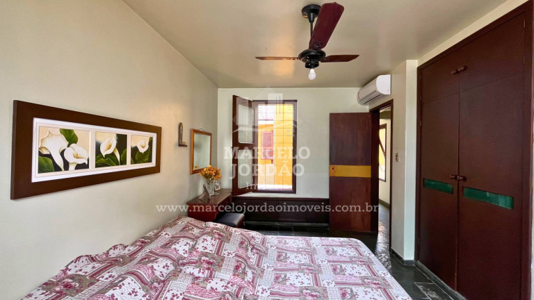 Imagem Casa com 6 Quartos à Venda, 297 m² em Balneário De Iriri - Anchieta Imagem Casa com 6 Quartos à Venda, 297 m² em Balneário De Iriri - Anchieta