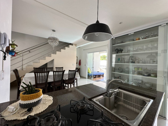 Imagem Casa com 3 Quartos à Venda, 310 m² em Jardim Atlântico - Florianópolis