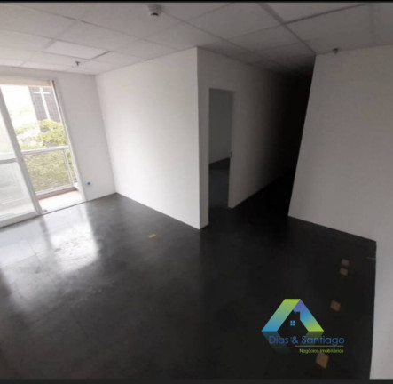 Sala Comercial à Venda, 48 m² em Liberdade - São Paulo