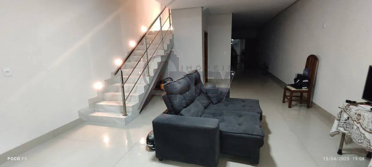 Imagem Casa com 3 Quartos à Venda, 180 m² em Todos Os Santos - Montes Claros Imagem Casa com 3 Quartos à Venda, 180 m² em Todos Os Santos - Montes Claros