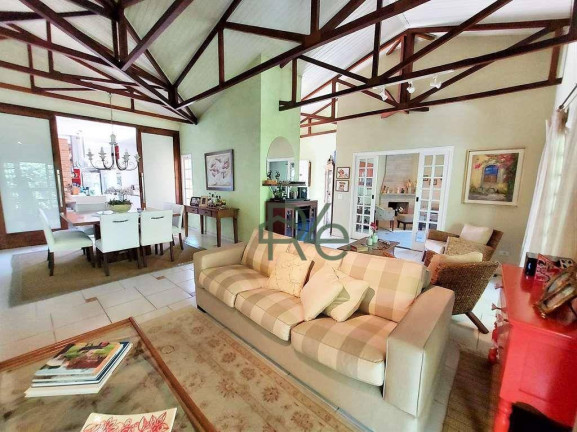 Imagem Casa com 5 Quartos à Venda, 322 m² em Palos Verdes - Carapicuíba