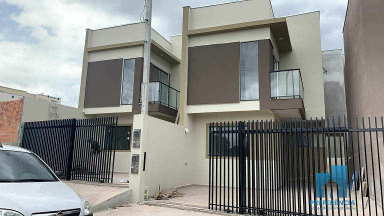 Casa com 3 Quartos à Venda, 83 m² em Uvaranas - Ponta Grossa