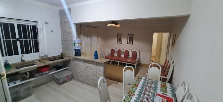 Imagem Casa com 2 Quartos à Venda, 110 m² em Solemar - Praia Grande Imagem Casa com 2 Quartos à Venda, 110 m² em Solemar - Praia Grande