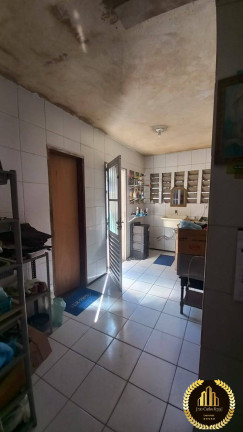 Imagem Casa com 4 Quartos à Venda, 400 m² em Cidade Dos Funcionários - Fortaleza