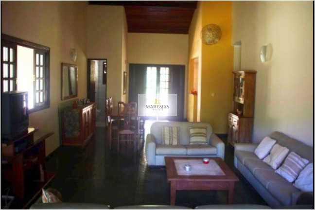 Imagem Casa com 6 Quartos à Venda, 300 m² em Maresias - São Sebastião Imagem Casa com 6 Quartos à Venda, 300 m² em Maresias - São Sebastião