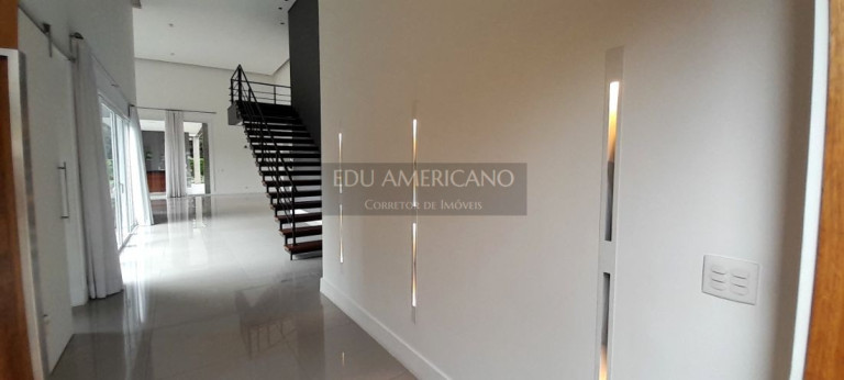 Imagem Casa de Condomínio com 5 Quartos à Venda, 590 m² em Condomínio Porto Atibaia - Atibaia Imagem Casa de Condomínio com 5 Quartos à Venda, 590 m² em Condomínio Porto Atibaia - Atibaia