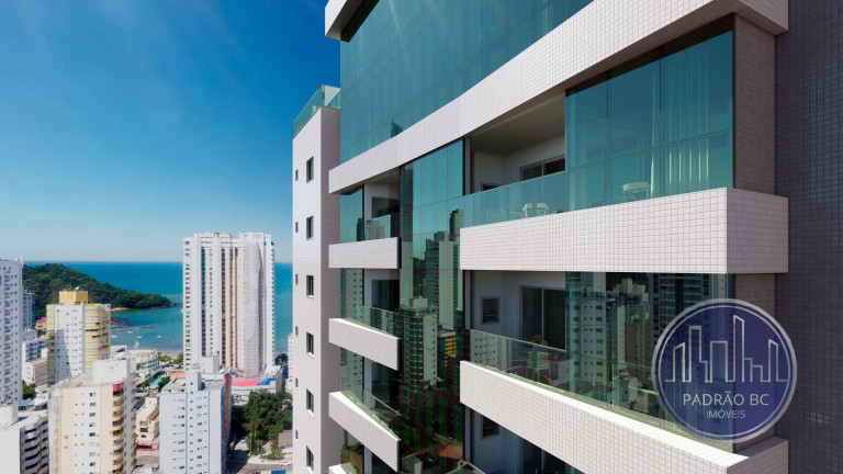 Imagem Cobertura com 5 Quartos à Venda, 321 m² em Pioneiros - Balneário Camboriú Imagem Cobertura com 5 Quartos à Venda, 321 m² em Pioneiros - Balneário Camboriú