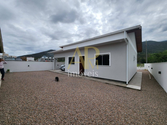 Imagem Casa com 3 Quartos à Venda, 450 m² em Praia De Fora - Palhoça Imagem Casa com 3 Quartos à Venda, 450 m² em Praia De Fora - Palhoça
