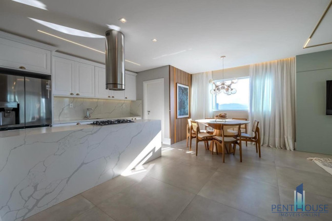 Imagem Cobertura com 4 Quartos à Venda, 241 m² em Centro - Balneário Camboriú Imagem Cobertura com 4 Quartos à Venda, 241 m² em Centro - Balneário Camboriú
