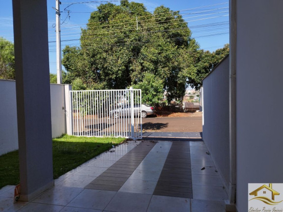 Imagem Imóvel com 2 Quartos à Venda, 78 m² em Colúmbia - Londrina