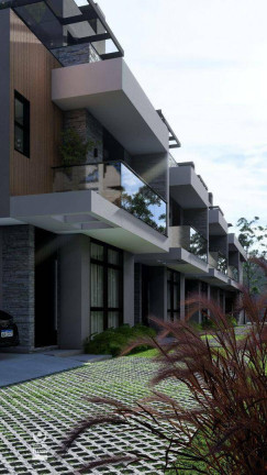 Imagem Sobrado com 3 Quartos à Venda, 169 m² em Hauer - Curitiba