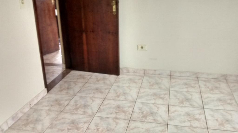 Imagem Sobrado com 3 Quartos à Venda, 270 m² em Vila Figueira - Suzano Imagem Sobrado com 3 Quartos à Venda, 270 m² em Vila Figueira - Suzano