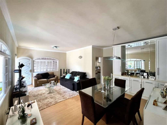 Imagem Casa com 3 Quartos à Venda, 315 m² em Vila Diva - Carapicuíba