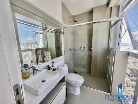 Imagem Apartamento com 4 Quartos à Venda, 267 m² em Centro - Balneário Camboriú Imagem Apartamento com 4 Quartos à Venda, 267 m² em Centro - Balneário Camboriú