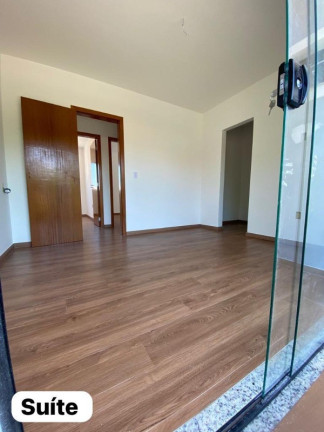 Imagem Sobrado com 3 Quartos à Venda, 130 m² em Parque Jacaraipe - Serra Imagem Sobrado com 3 Quartos à Venda, 130 m² em Parque Jacaraipe - Serra